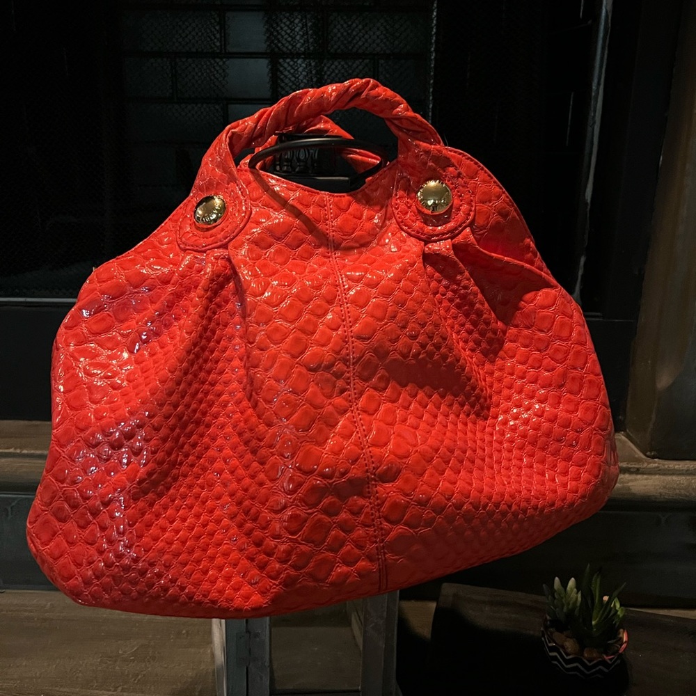 Gorgeous Gianni Bini Bag